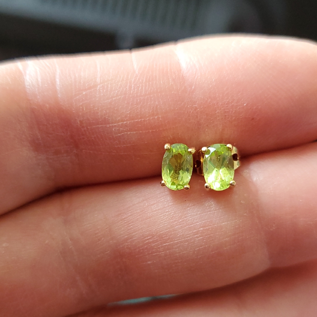 Gold 18k Genuine Green Peridote Earrings